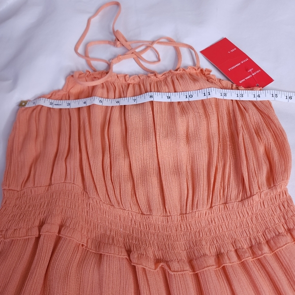 Hot Kiss Sun Dress Tiered Peach Coral Smocked Size Large Adjustable Straps NWT - Picture 6 of 11